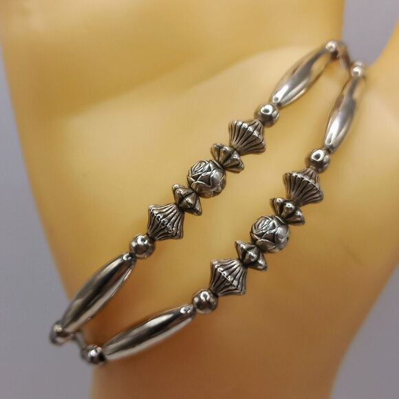 Navajo handmade sterling earrings bracelet - Picture 11 of 13